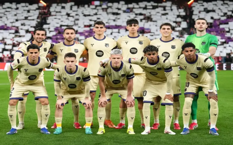 حقيقة انتقال فلاهوفيتش إلى برشلونة وموقف اللاعب النهائي